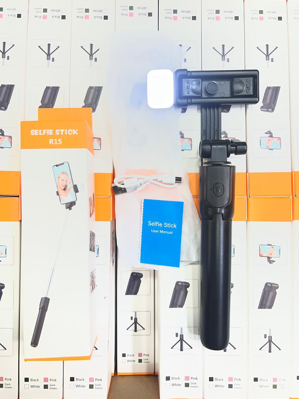 R1s Selfie Stick 2.2 Feet With Flash LIght