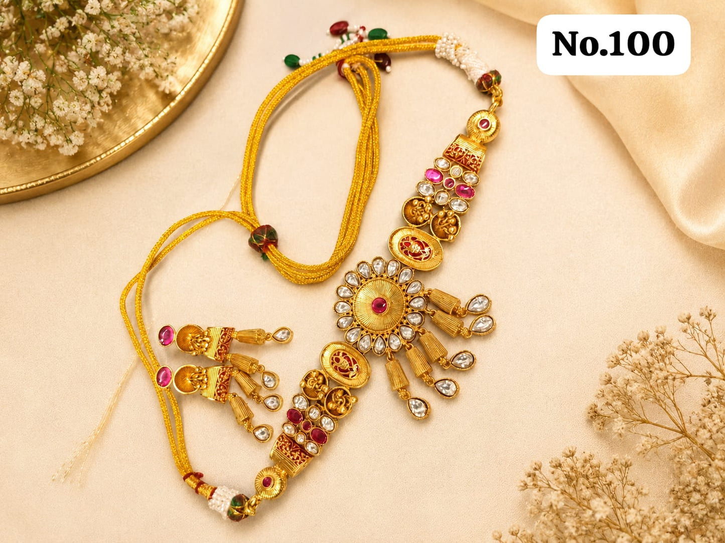 ANTIQUE NECKLACE