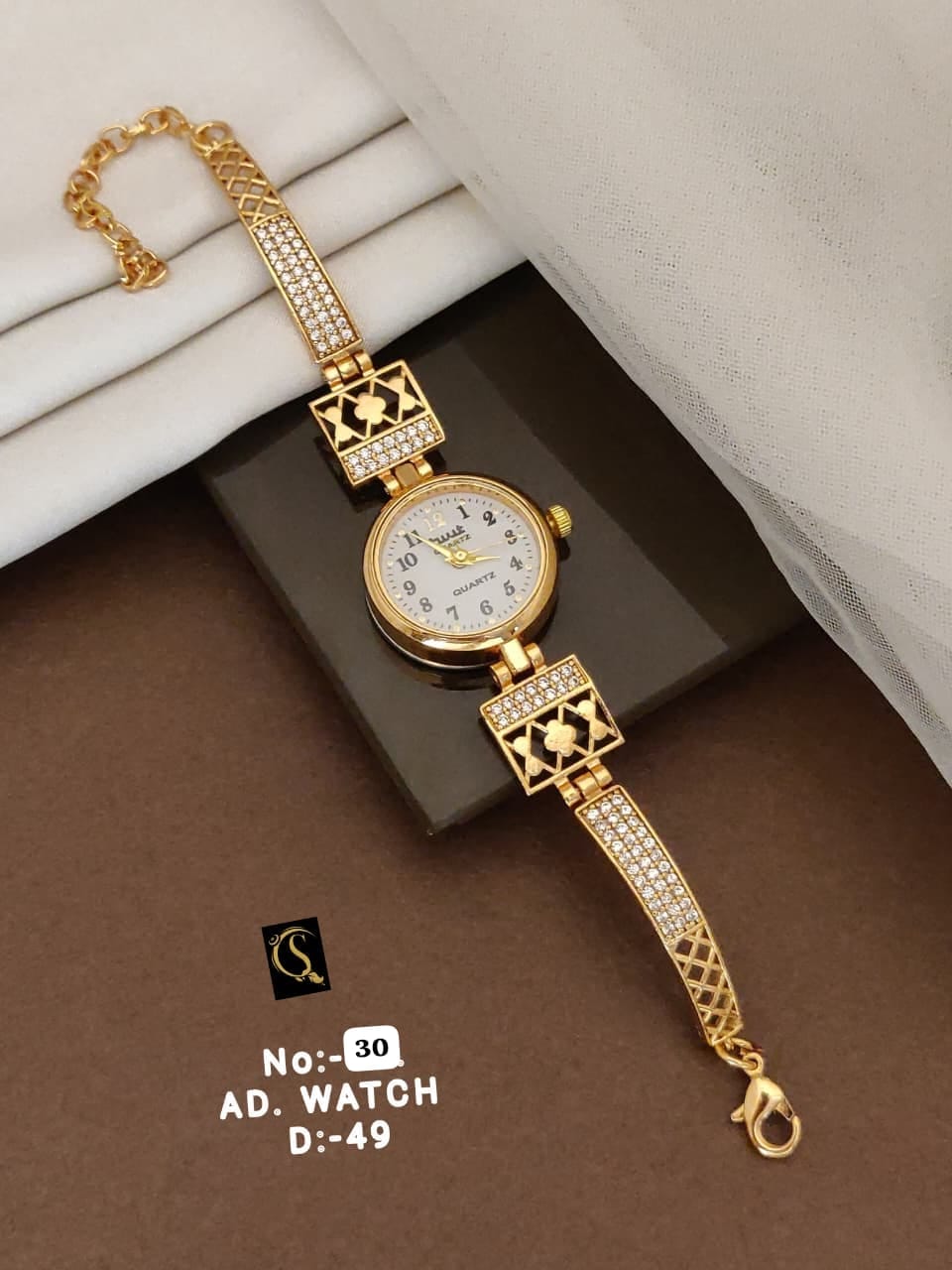 A Watch That Defines Your Style ✨