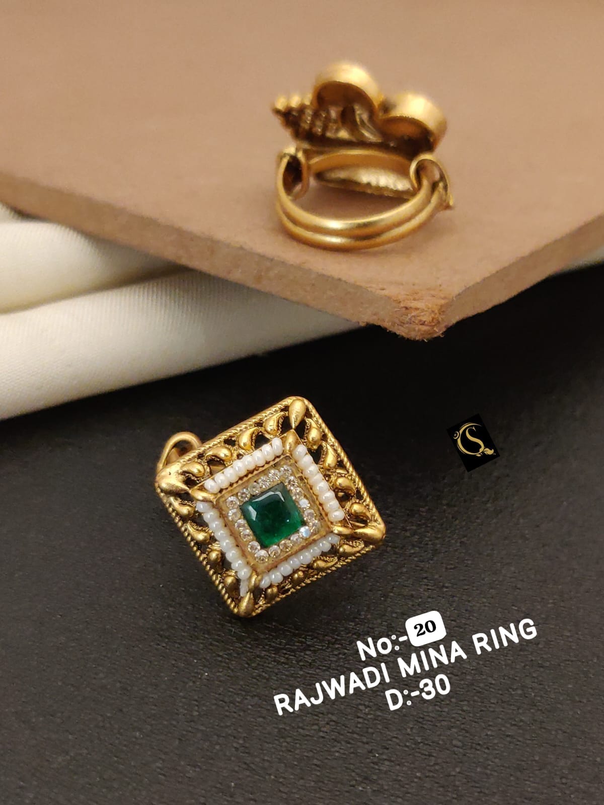 Elegant Designer Rings with a stylish and eye-catching finish 🤩