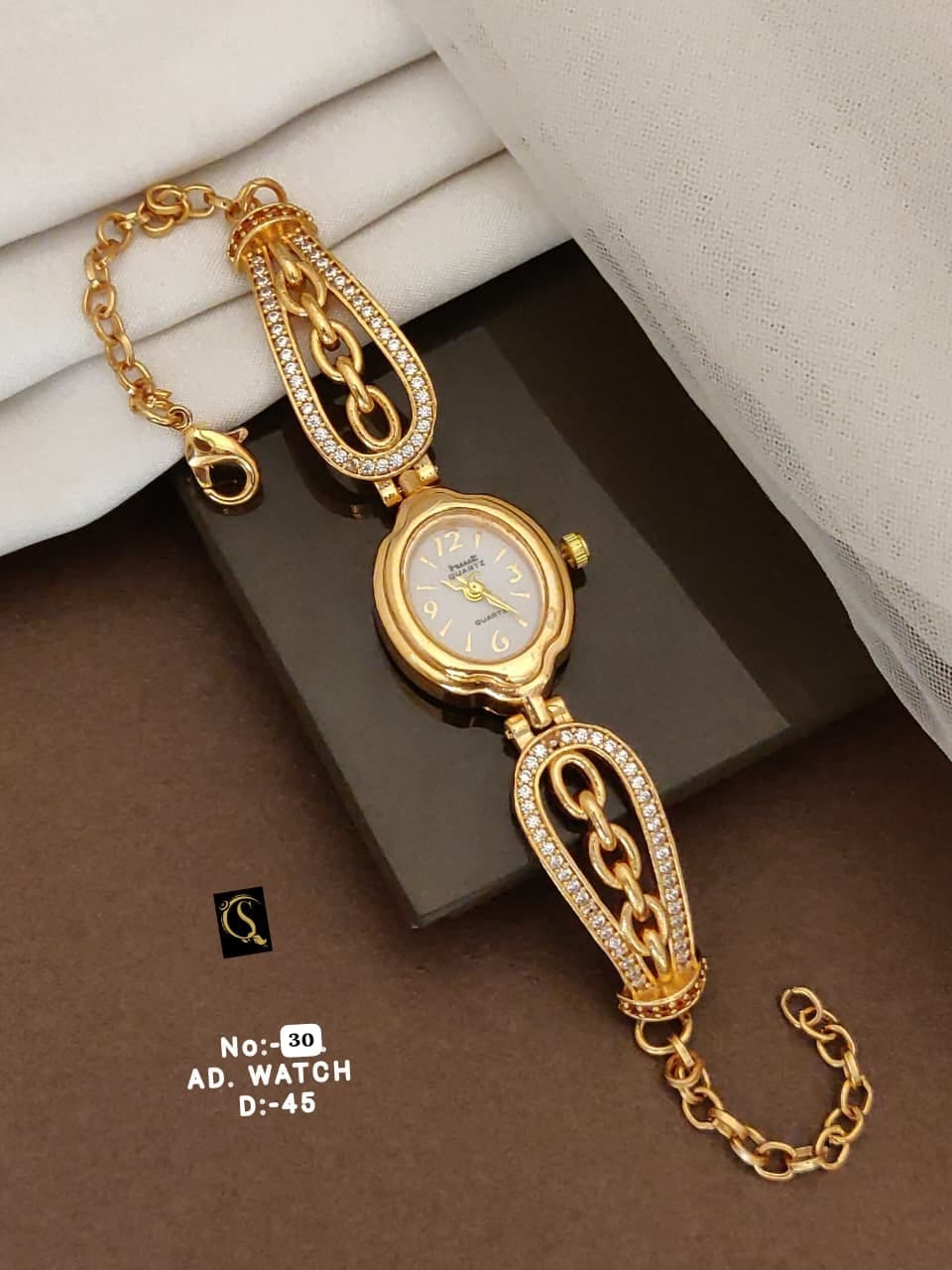 A Watch That Defines Your Style ✨