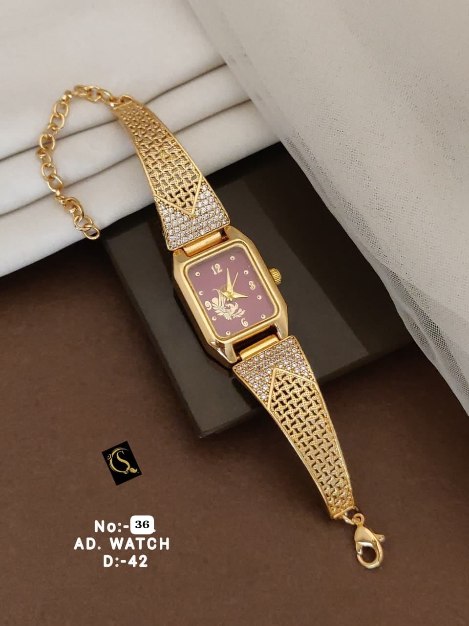 A Watch That Defines Your Style ✨