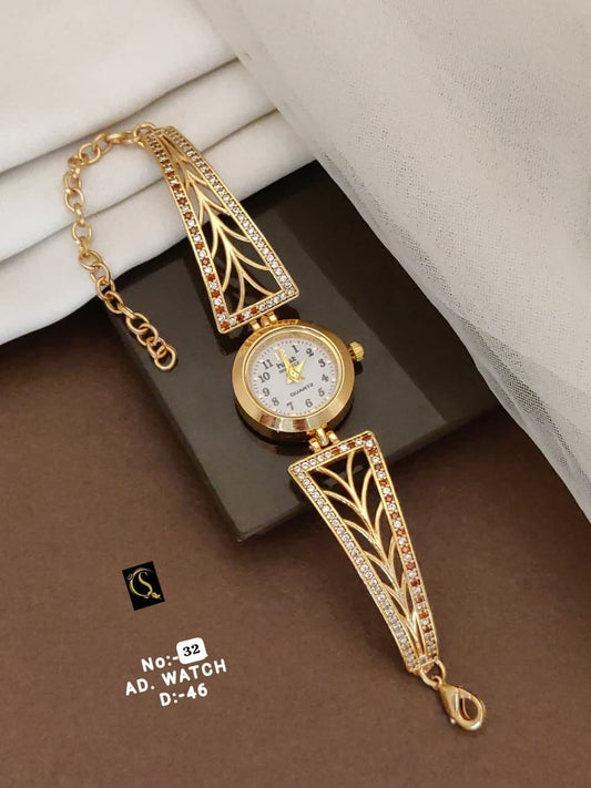 A Watch That Defines Your Style ✨