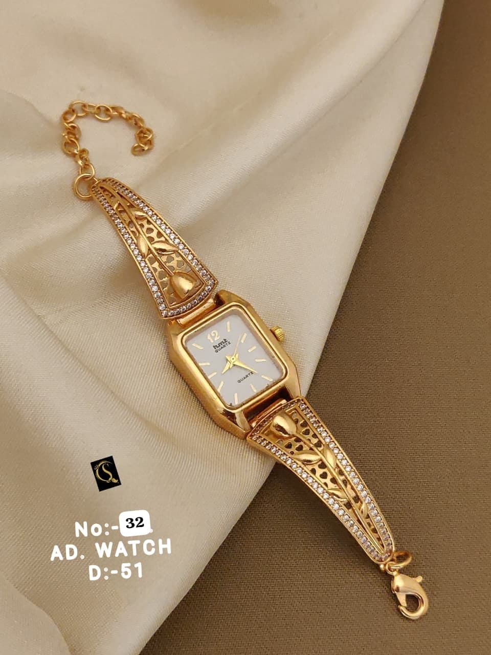 A Watch That Defines Your Style ✨