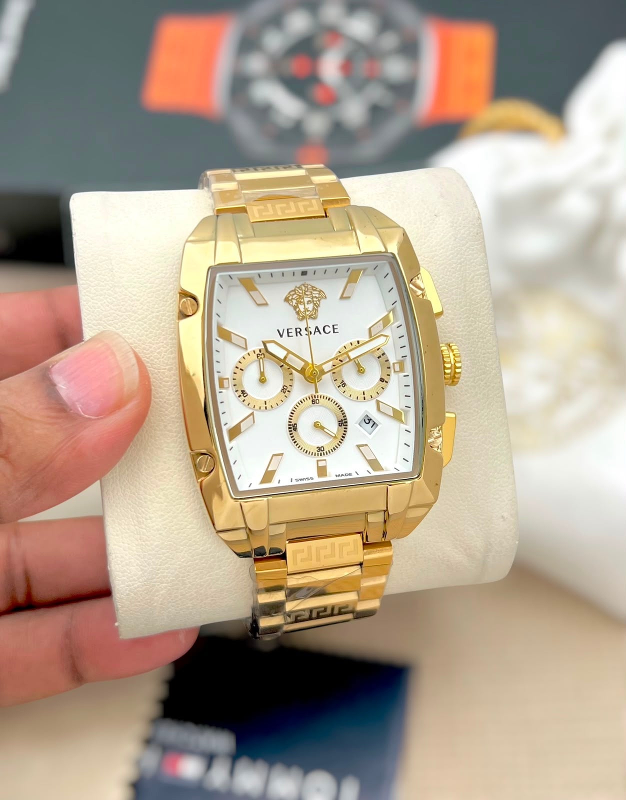 # Versace