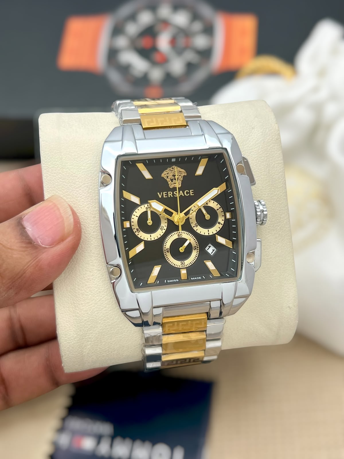 # Versace
