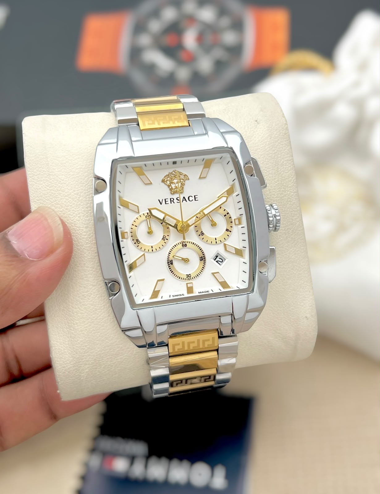 # Versace