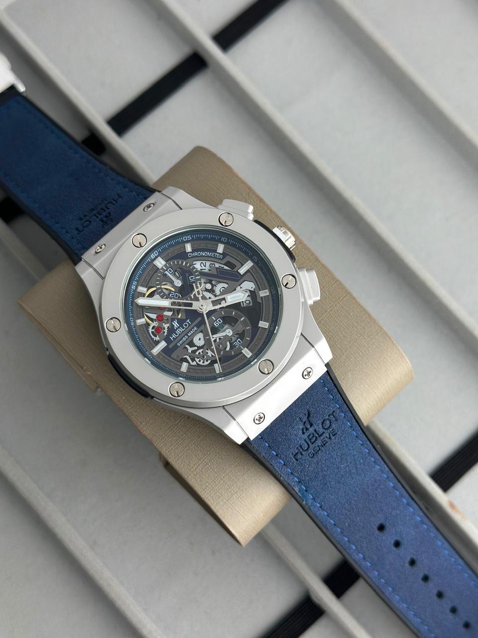 Hublot ✌️Premium Quality (VERY GOOD QUALITY)✌️*