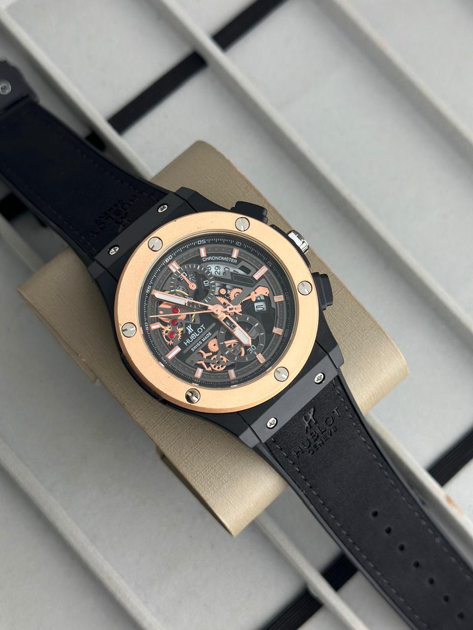 Hublot ✌️Premium Quality (VERY GOOD QUALITY)✌️*