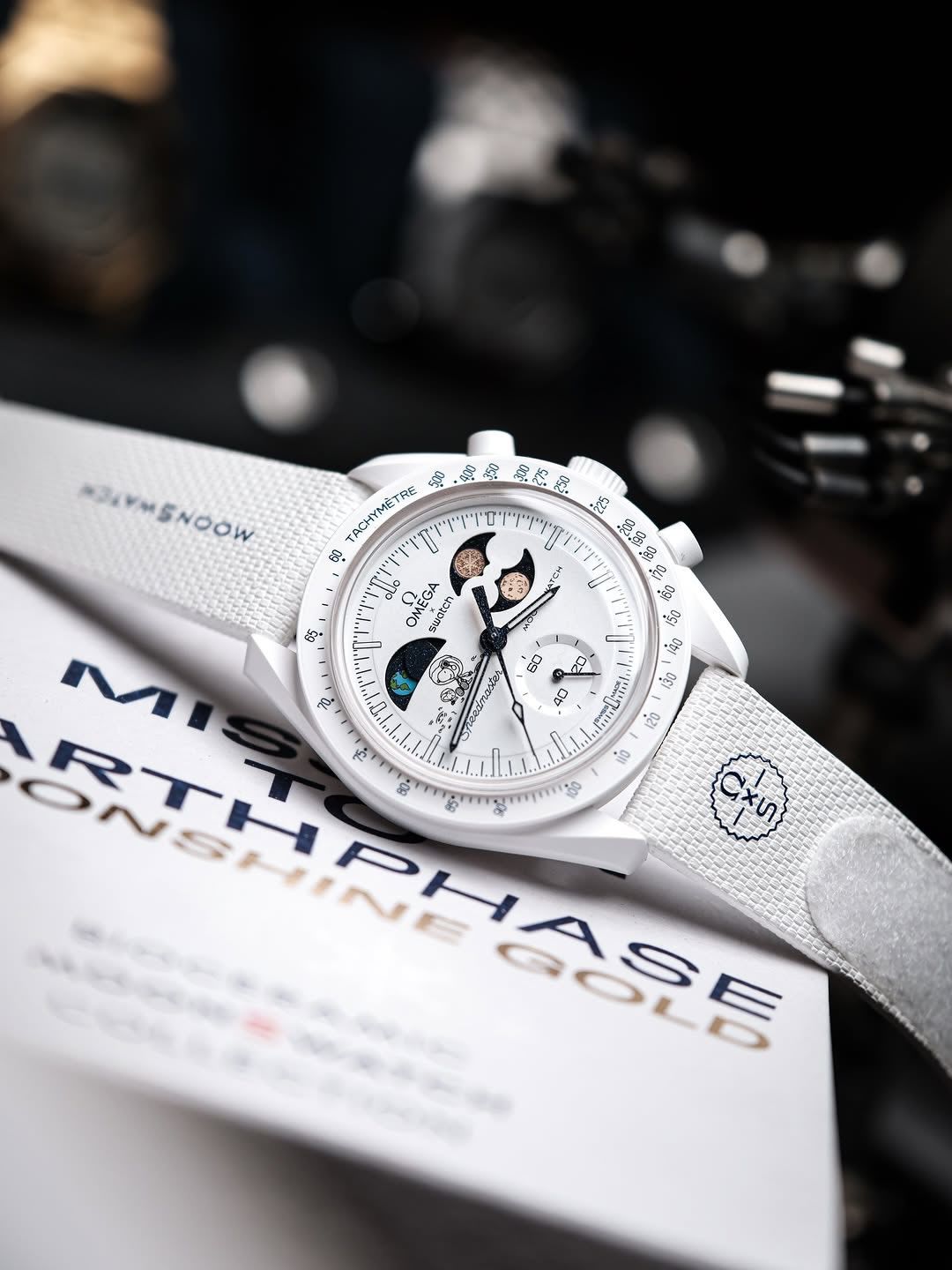 _MoonSwatch Mission To Earthphase Moonshine Gold Cold Moon 🌙 _*
