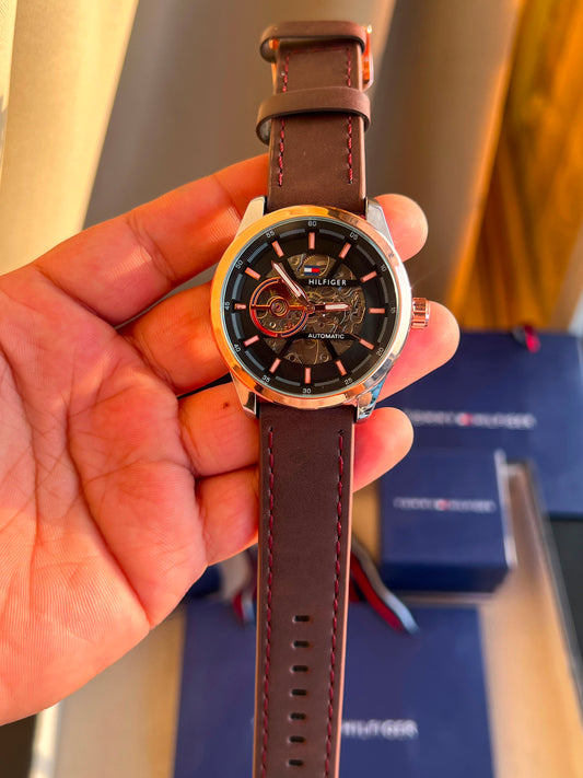 TOMMY HILFIGER AUTOMATIC LEATHER WATCH