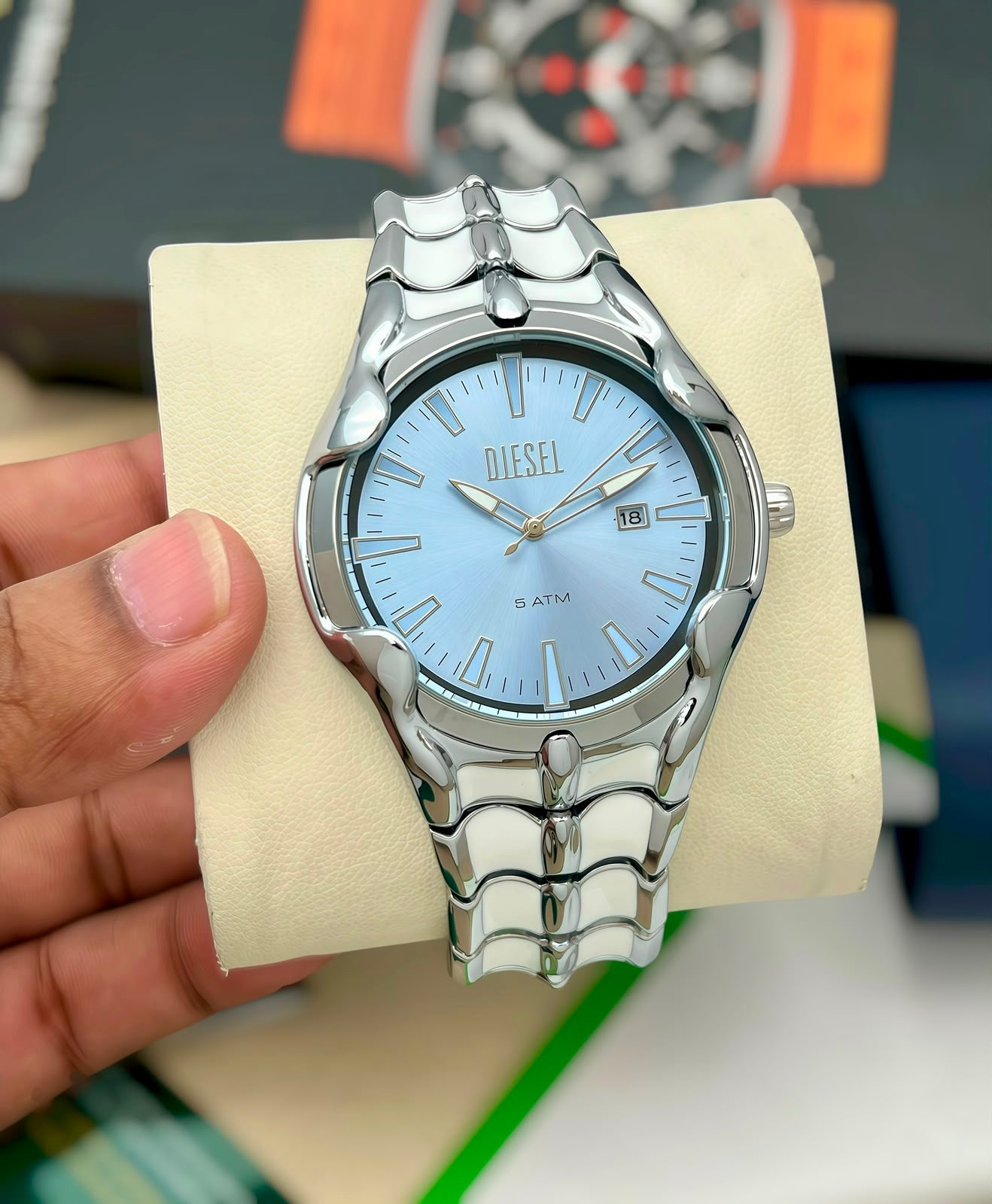 DIESEL GOLD TONE LUXURY WATCH*