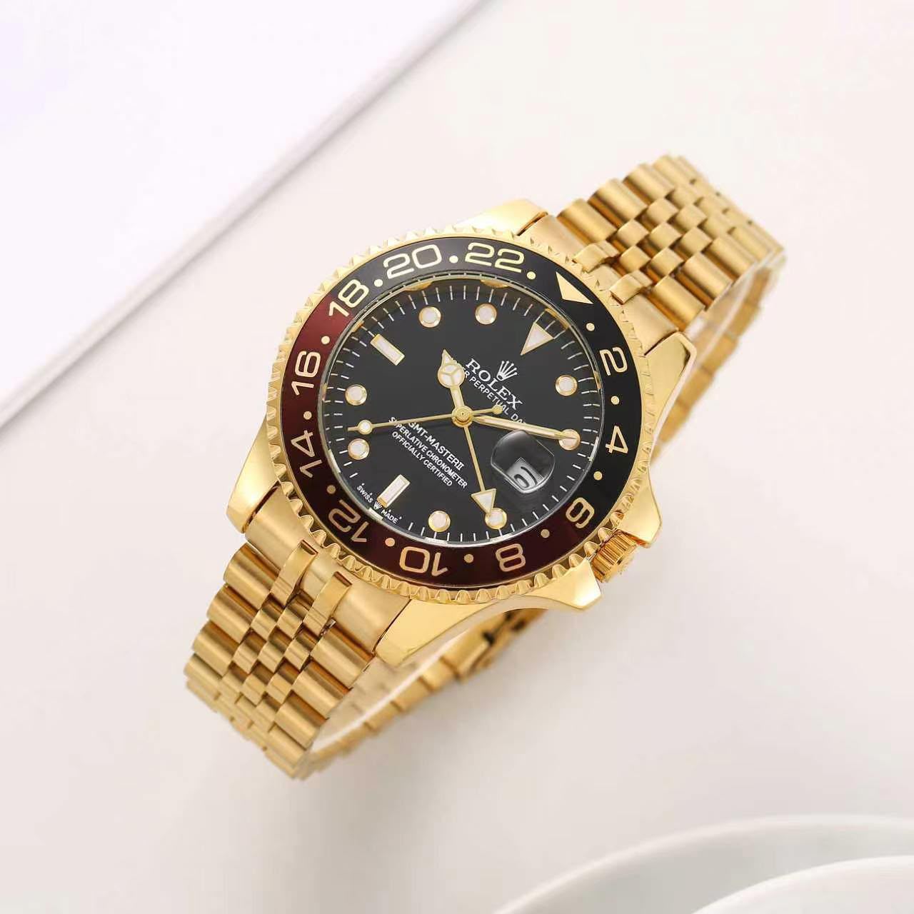 Rolex*  Man’s watch