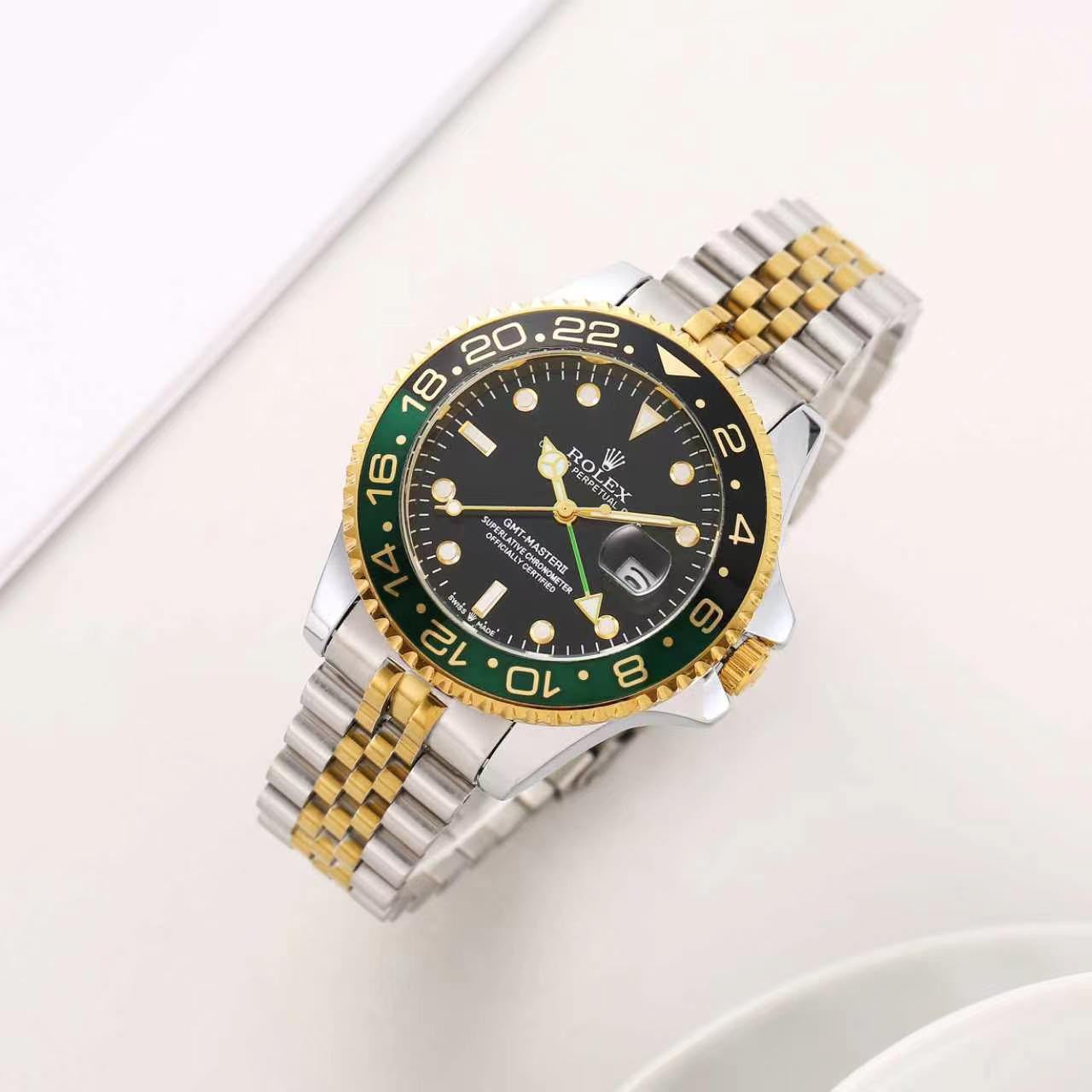 Rolex*  Man’s watch