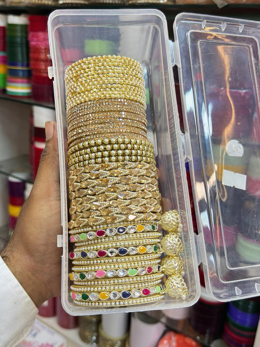 NEW SIDERS COMBO; OF BANGLES