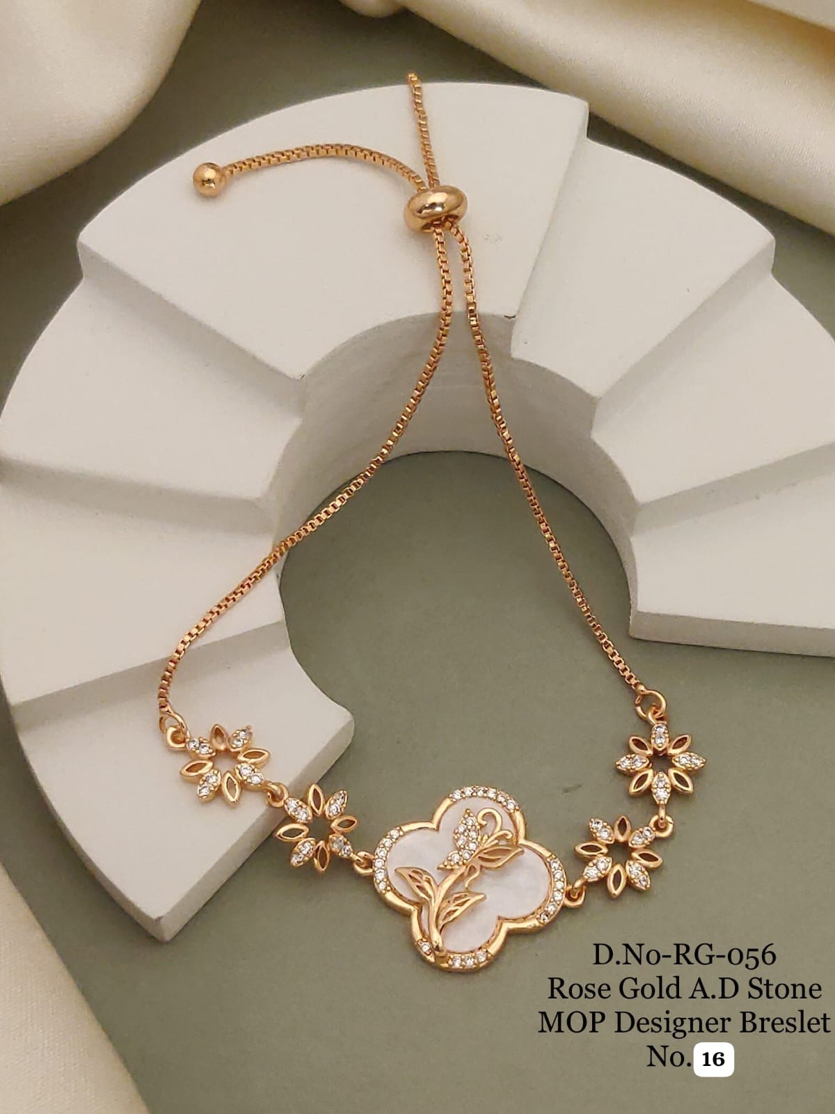 Elegant Rose Gold A.D. Bracelet designed with sparkling stones and a luxurious finish 🤩