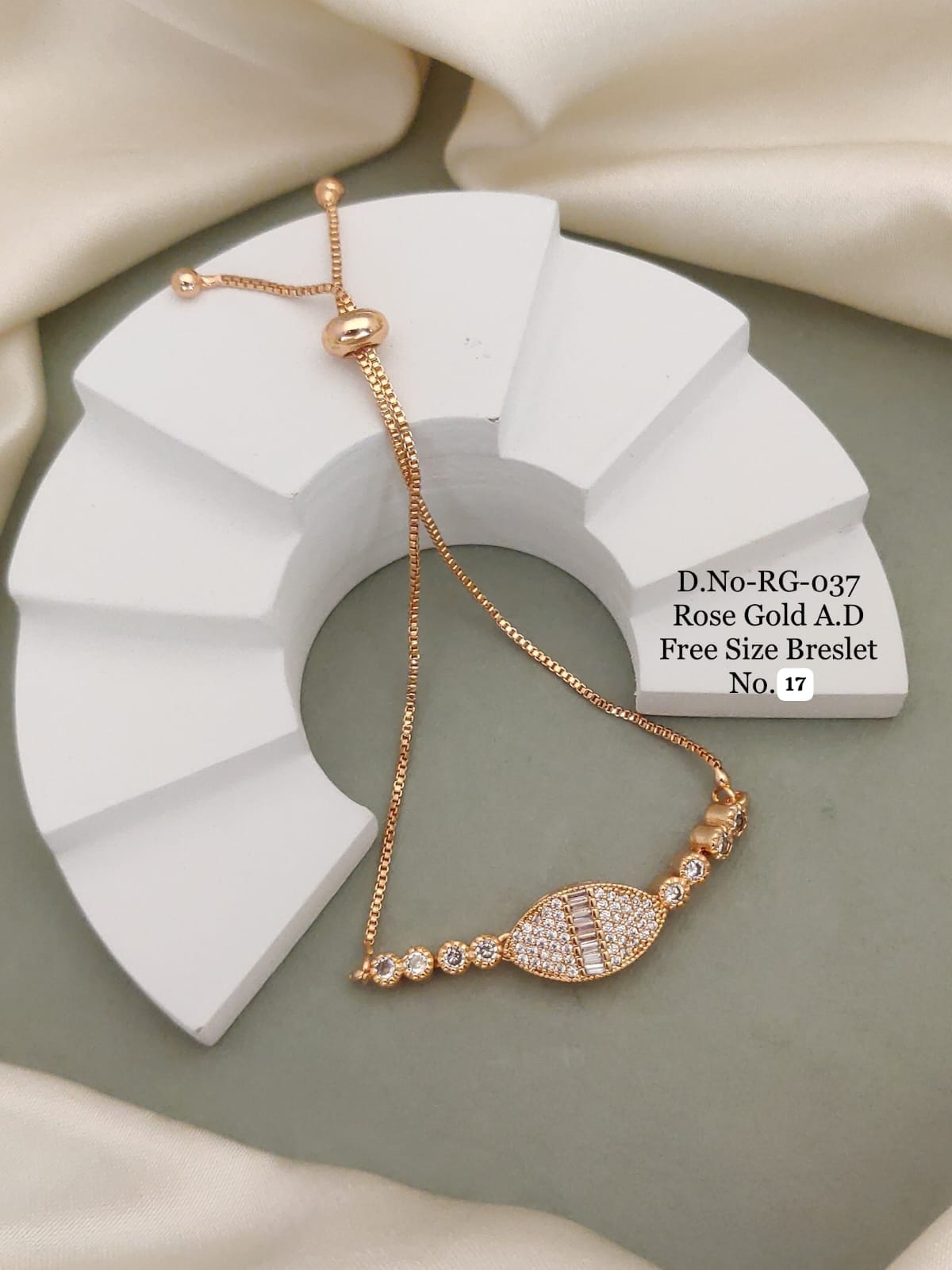Elegant Rose Gold A.D. Bracelet designed with sparkling stones and a luxurious finish 🤩
