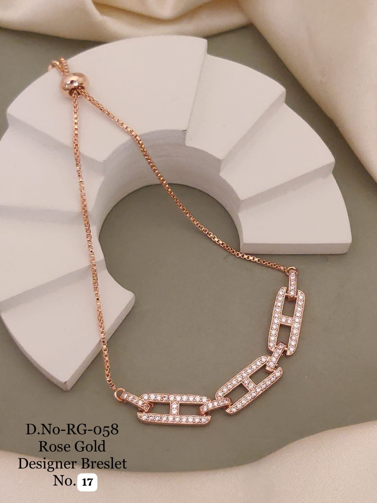 Elegant Rose Gold A.D. Bracelet designed with sparkling stones and a luxurious finish 🤩