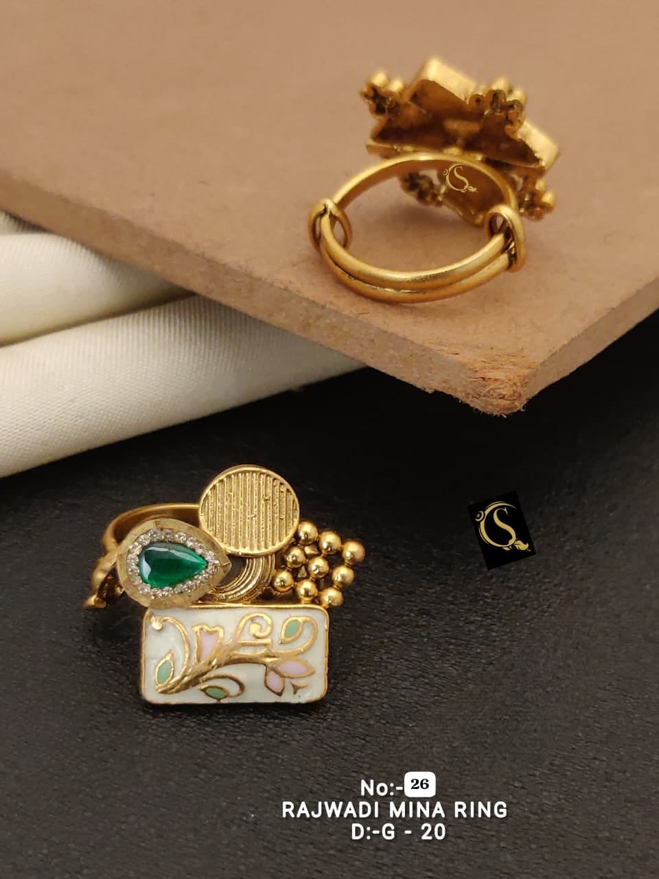 Elegant Designer Rings with a stylish and eye-catching finish 🤩