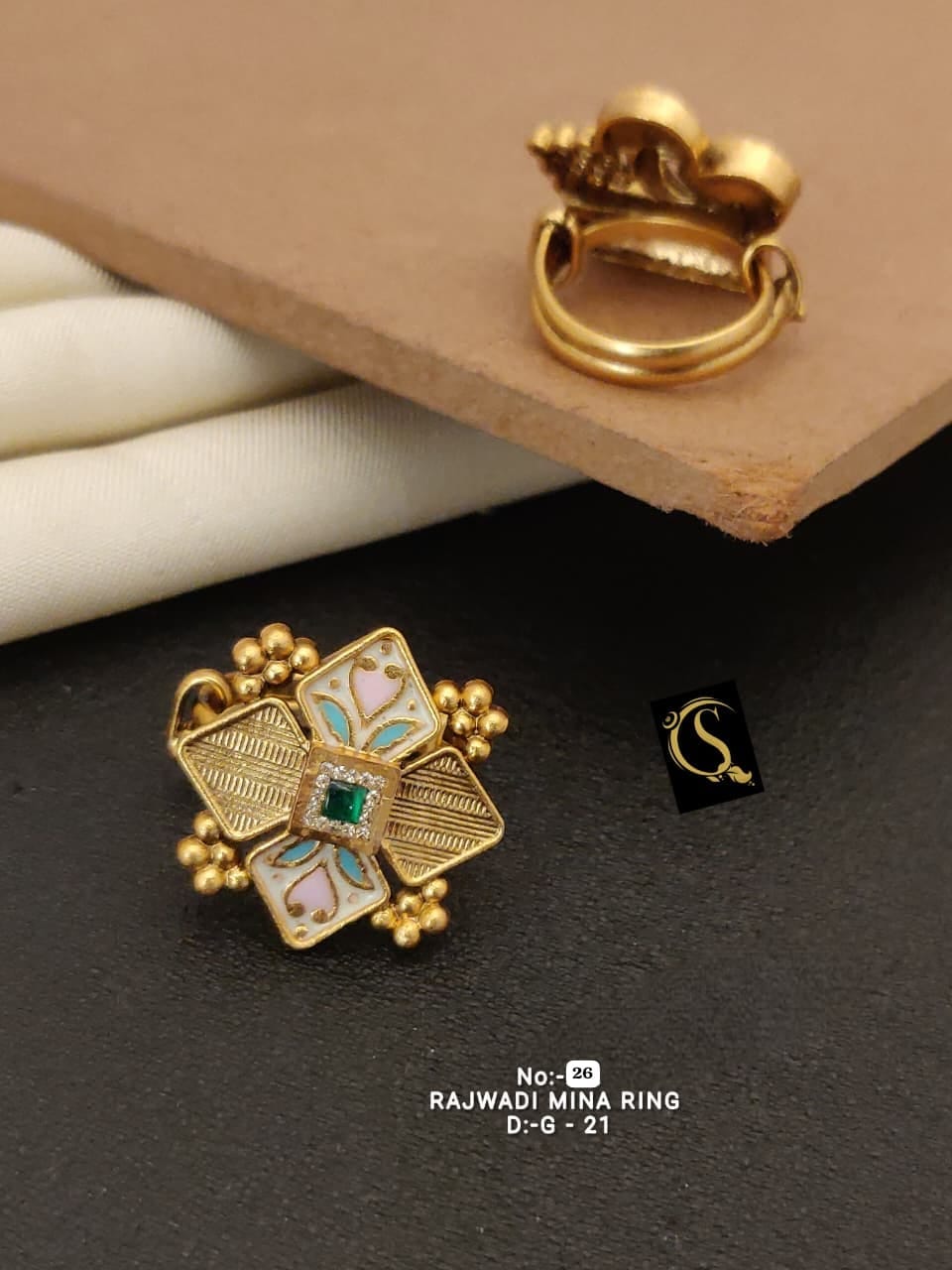 Elegant Designer Rings with a stylish and eye-catching finish 🤩