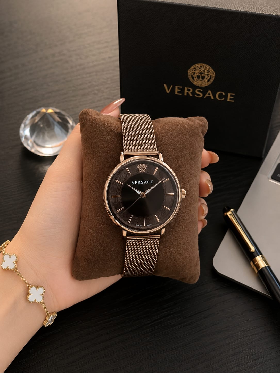 Varsace rose gold green