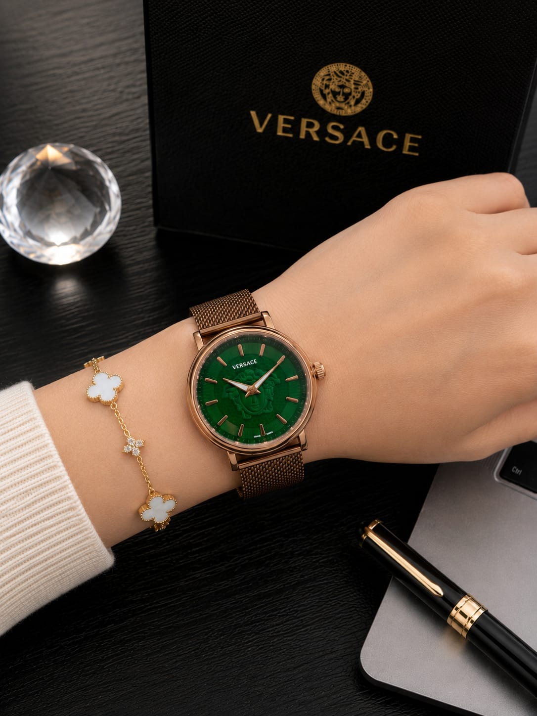 Varsace rose gold green