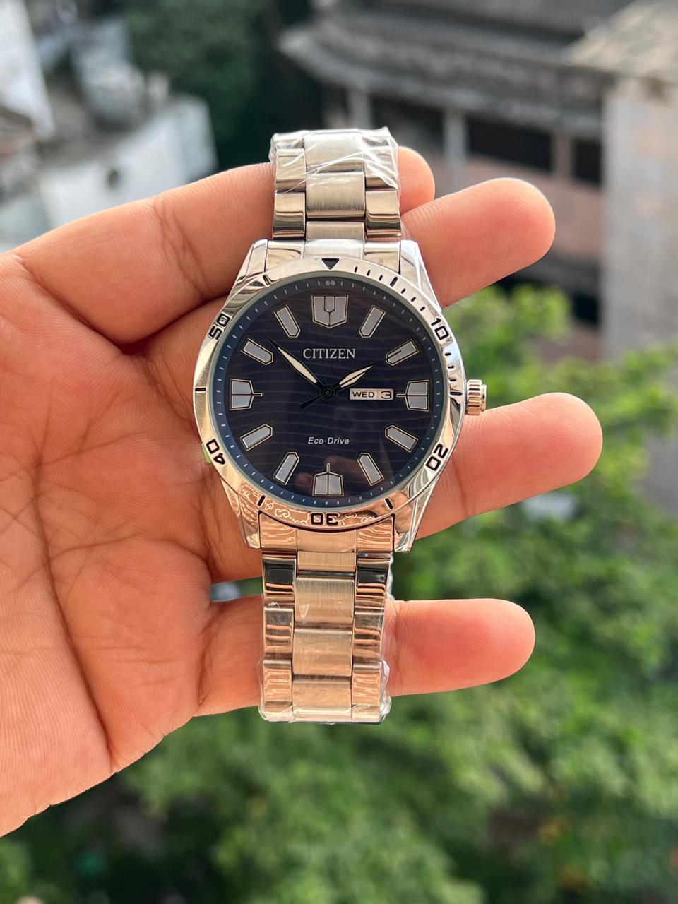 *CITIZEN DAY AND DATE WORKING PREMIUM WATCH*